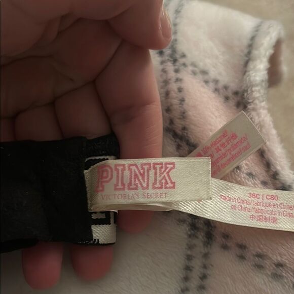 PINK by Victoria Secret 36C Geometric Floral push up  Bra with Black Straps   B - Picture 4 of 4